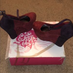 Burgundy and purple wedges